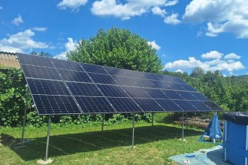 Panouri fotovoltaice în rate: sunt acestea o soluție fezabilă pentru energia viitorului în România?