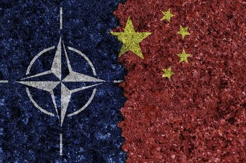 Ministerul Apărării din China atacă NATO după summitul de la Haga. „Este un produs al Războiului Rece”