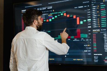 Când scăpăm de criza economică. Anunțul cercetătorilor remarcați de BBC pentru precizia prognozelor