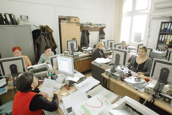 Peste 70% dintre bugetari se plâng de salarii mici. Ce venituri au și ce își doresc de la sistem