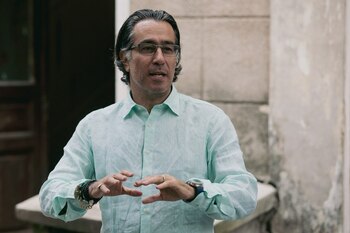 Serge Ioan Celebidachi, despre relația cu marele dirijor și colaborarea cu John Malkovich: „Tata a recreat universul (…)