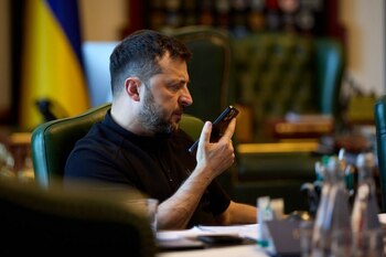 Zelenski avertizează că Rusia pregătește o nouă ofensivă masivă în Donbas: „Concentrarea trupelor acolo ajunge la (…)
