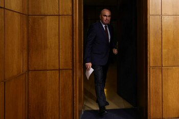 România guvernată prin crize. E posibilă o reformă reală a clasei politice? ANALIZĂ