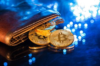 Nou record istoric pentru Bitcoin. La ce nivel a ajuns