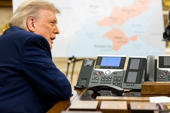 Trump ar dori să stabilească o trilaterală doar după o întâlnire Putin-Zelenski