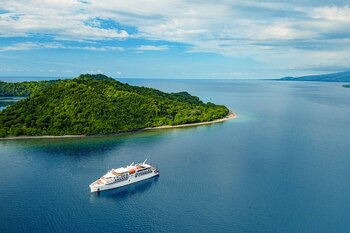 O bătrână uitată de un vas de croazieră pe o insulă din Marea Barieră de Corali, găsită moartă