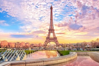 Secretele ascunse ale Turnului Eiffel: Cum „respiră” simbolul Parisului care crește în fiecare vară și ce rol au (…)
