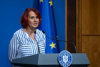 Cum motivează Bolojan numirea Ioanei Dogioiu la conducerea Radioului public. Decizia, ratificată prin memorandum (…)