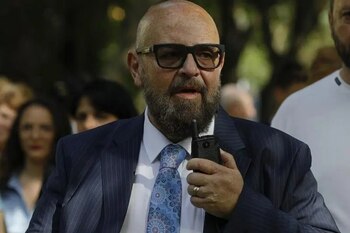 Piedone demisionează din PUSL și își face propriul partid. „A venit timpul să ajut cetățenii de la un alt nivel”. Ce (…)