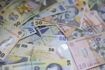 Saga salariului minim continuă. Guvernarea este în haos politic și nu poate lua o decizie. Sindicatele cer ca (…)