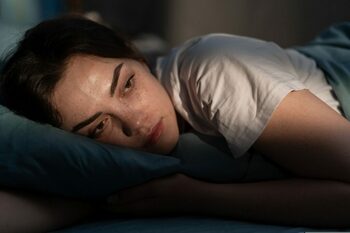 Cum poate duce insomnia la demență?
