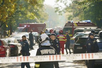 Explozia din Rahova: Filmul evenimentelor, pas cu pas. Peste 300 de pompieri mobilizați și circulație blocată