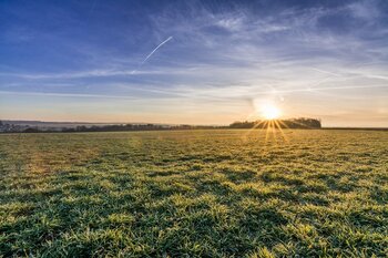 Temperaturi mai mari decât cele obişnuite ale perioadei, în următoarele patru săptămâni, anunță meteorologii
