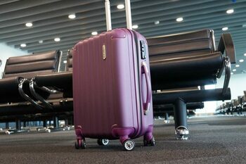 Care este primul aeroport din România care elimină regula de 100 de ml la lichide pentru bagajele de mână