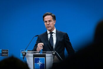 Mark Rutte, după recentele intruziuni în spaţiul aerian al NATO: Trebuie să ne protejăm cerul