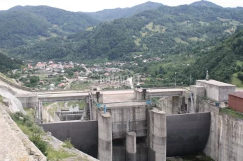 Evacuări de apă din Barajul Siriu în urma fenomenelor hidrologice