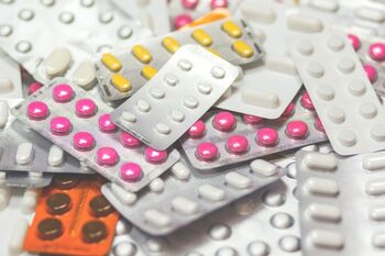 Anunțul CNAS despre nivelul de compensare al medicamentelor. Ce schimbări sunt și cât vor plăti pacienții în plus