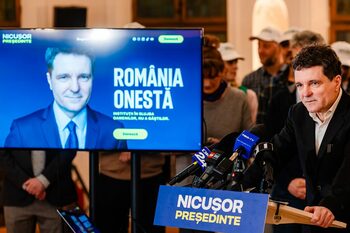 „În campanie candidatul Nicușor Dan ne vorbea despre România de mâine. Astăzi președintele Nicușor Dan ne spune, (…)