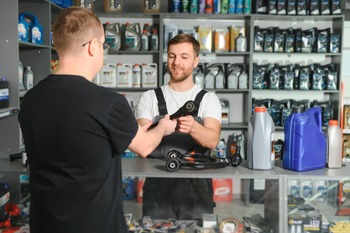 (P) Top 7 greșeli pe care le poți face atunci când alegi piesele de schimb pentru mașină