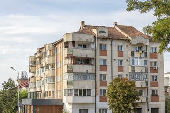 Penalizări pentru românii care stau la bloc! Nu pot refuza plata!