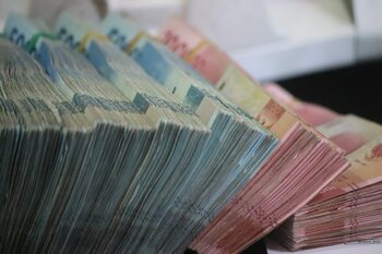 Peste 3.700 de case de amanet, în vizorul ANAF, ca urmare a analizelor de risc informatizate