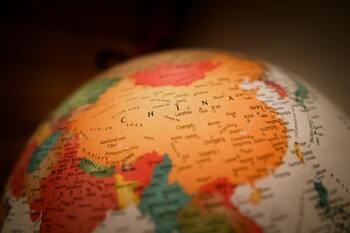 China cere să se pună capăt războaielor comerciale
