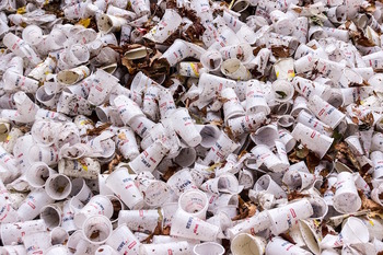 Eşec al negocierilor pentru stabilirea unui tratat internaţional împotriva poluării cu plastic