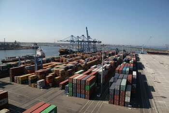Traficul de mărfuri prin Portul Constanța şi Canalul Dunăre – Marea Neagră, în scădere cu 27%, respectiv 40% față de (…)