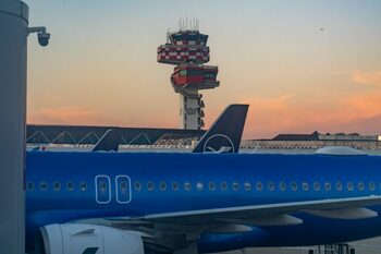 Greve MASIVE în transportul aerian din Italia. Mai multe zboruri interne și internaționale vor fi afectate vineri