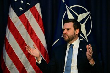 Vance: „Europenii trebuie să-şi asume cea mai mare parte a poverii pentru securitatea Ucrainei” / ”Este continentul (…)