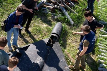 Lituania şi Belarus se acuză reciproc de incursiuni cu aparate fără pilot, baloane și drone folosite pentru (…)