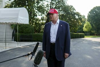 Trump este optimist privind un ACORD între Israel și grupul Hamas /„Sperăm că se va produce”