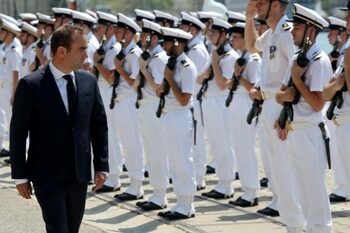 Ministrul francez al Apărării respinge ideea demilitarizării UCRAINEI/ „Trebuie să își poată garanta propria securitate”