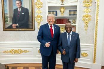 Donald Trump a comis o nouă gafă! L-a întrebat pe președintele Liberiei de unde a învățat engleză, deși aceasta e (…)