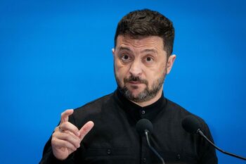 Der Spiegel: Zelenski vrea să mențină instituțiile Ucrainei sub CONTROL politic /Expert: UE ar putea suspenda (…)