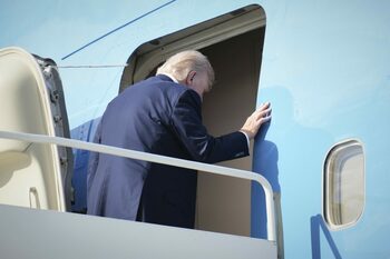 Trump CRITICĂ intenția Marii Britanii de recunoaștere a statului palestinian /„Ar putea însemna recompensarea (…)