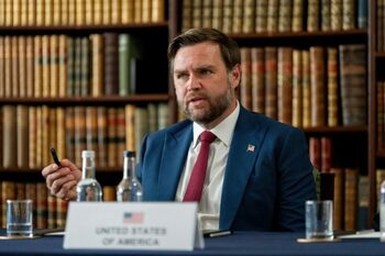 J.D. Vance despre impresia pe care i-a făcut-o Vladimir Putin și motivul pentru care liderul rus îl „respectă” pe TRUMP