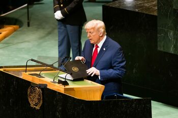Trump contestă, de la tribuna ONU, POLITICILE ecologice și în materie de imigrație /„Vor produce moartea Europei (…)
