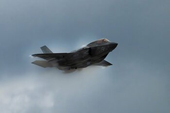 China mizează pe radarul cuantic pentru a contracara aeronavele stealth F-22 și F-35
