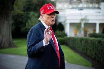 Rusia critică dur revista Time după ce a pus pe copertă o poză cu Donald Trump pe care președintele SUA o urăște: (…)