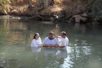 Unii membrii ai Bisericii Evanghelice din SUA „renunță în tăcere” la Trump și MAGA (Axios)
