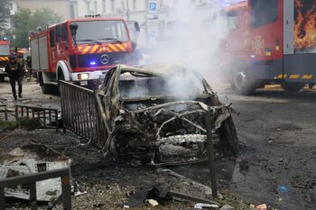 Ziua 1333 Atacuri puternice asupra Ucrainei, școală în flăcări. Explozie mortală la o fabrică de explozibili din Rusia