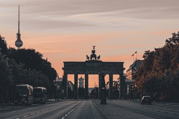 Germania respinge o lege care facilita dobândirea cetăţeniei