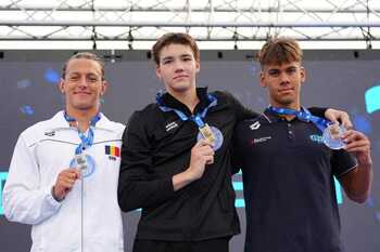 Robert Badea, medaliat cu argint în proba de 200 m mixt, la Campionatele Europene de înot pentru juniori