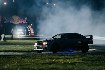Se intensifică lupta pentru titlu în Campionatul Național de Drift, după cursa de noapte de la Mureș