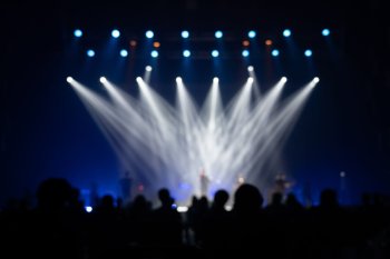 Doliu în lumea muzicii. O cântăreață a murit la 45 de ani