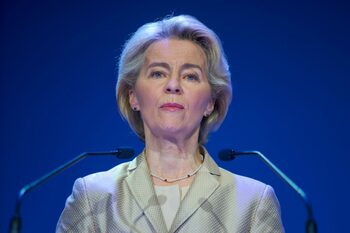 Ursula von der Leyen se află în Scoția pentru a se întâlni cu Donald Trump. Discuţii privind un ACORD comercial UE-SUA