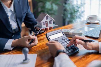 Imobiliare.ro Finance: Ce venituri trebuie să ai azi pentru a-ți cumpăra o locuință nouă cu credit ipotecar înainte (…)