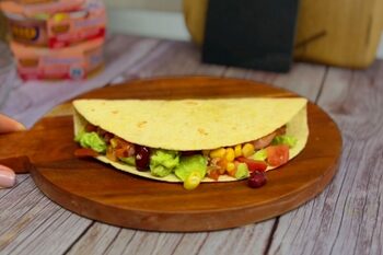 VIDEO | Tacos cu ton și avocado, o rețetă nutritivă și echilibrată pentru un prânz fresh