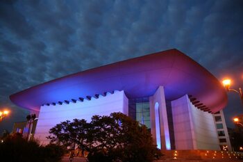 The Mono Jacks concertează pe acoperișul Teatrului Național din București